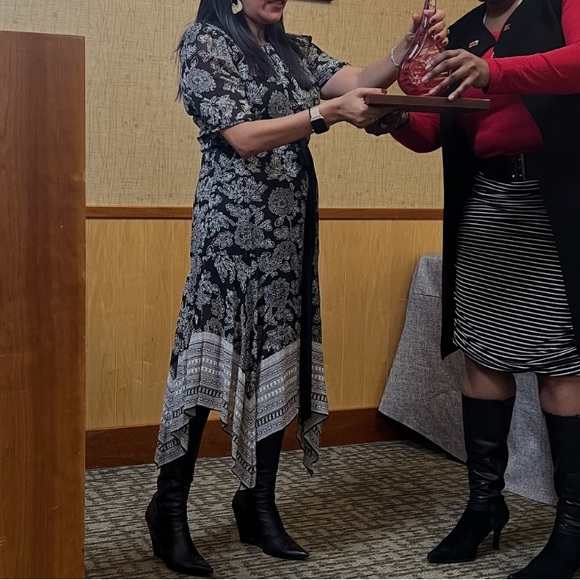 Veronica Beard Smita Batik Floral Maxi Dress (**with solid black belt**). US10 - Picture 6 of 6